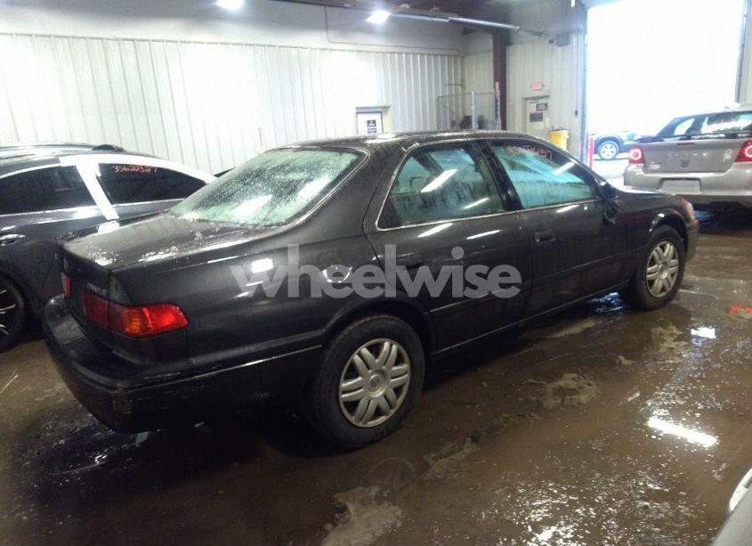 Photo 4 of 2001 Toyota Camry LE (VIN 4T1BG22K21U781964)