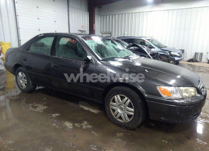 Photo 6 of 2001 Toyota Camry LE (VIN 4T1BG22K21U781964)