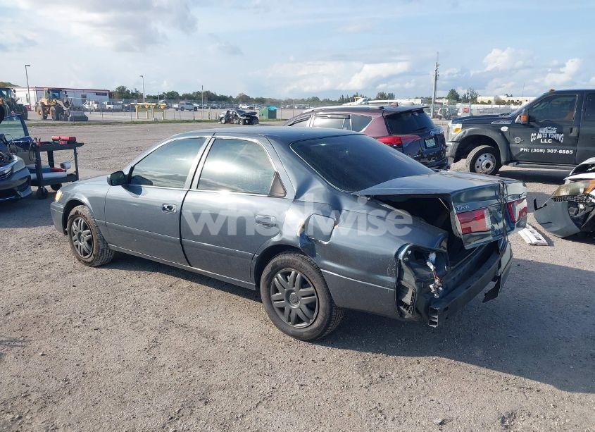 Photo 3 of 2001 Toyota Camry LE (VIN 4T1BG22K21U788025)