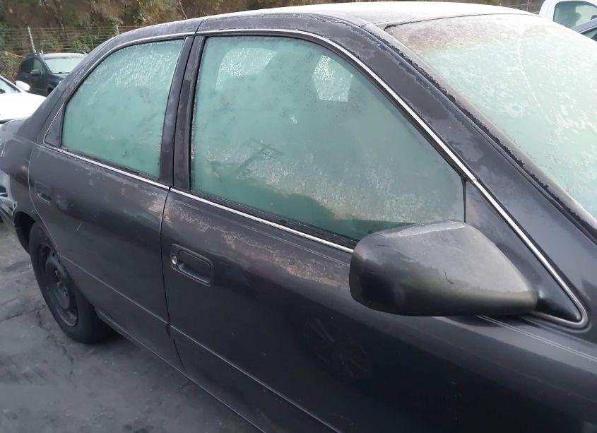 Photo 13 of 2001 Toyota Camry LE (VIN 4T1BG22K21U790695)