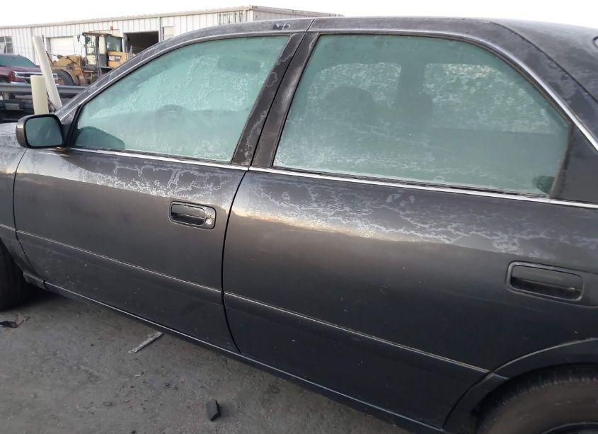 Photo 14 of 2001 Toyota Camry LE (VIN 4T1BG22K21U790695)