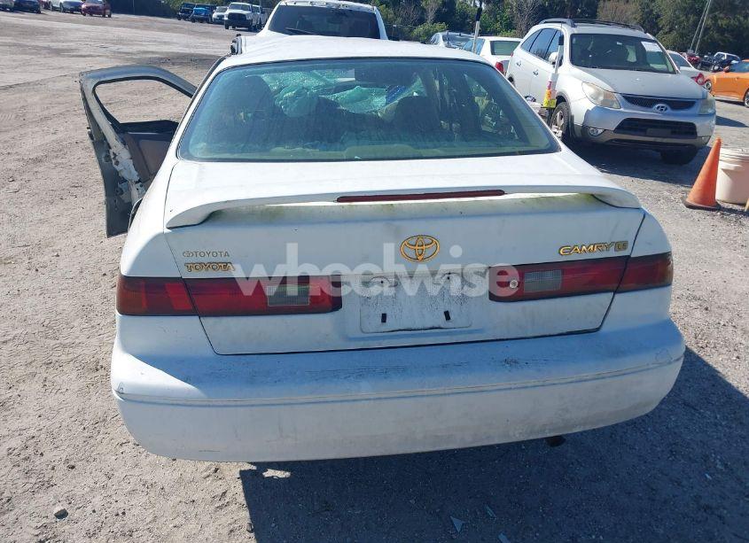 Photo 15 of 1997 Toyota Camry LE (VIN 4T1BG22K2VU002763)