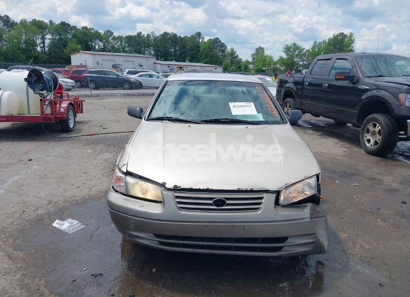 Photo 12 of 1998 Toyota Camry CE (VIN 4T1BG22K2WU185762)