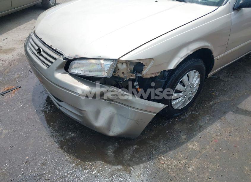 Photo 6 of 1998 Toyota Camry CE (VIN 4T1BG22K2WU185762)