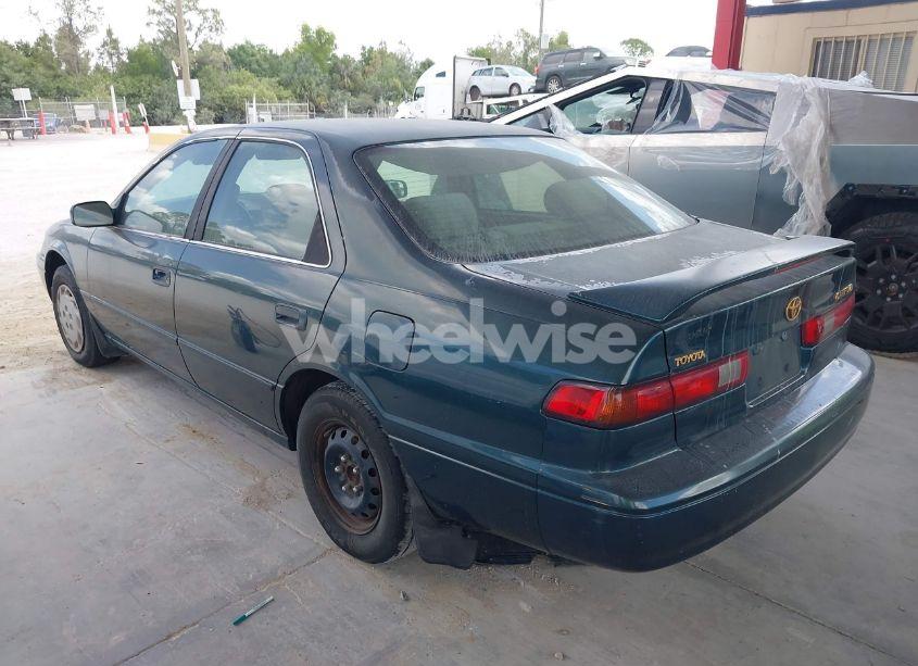 Photo 3 of 1998 Toyota Camry CE/LE/XLE (VIN 4T1BG22K2WU296053)