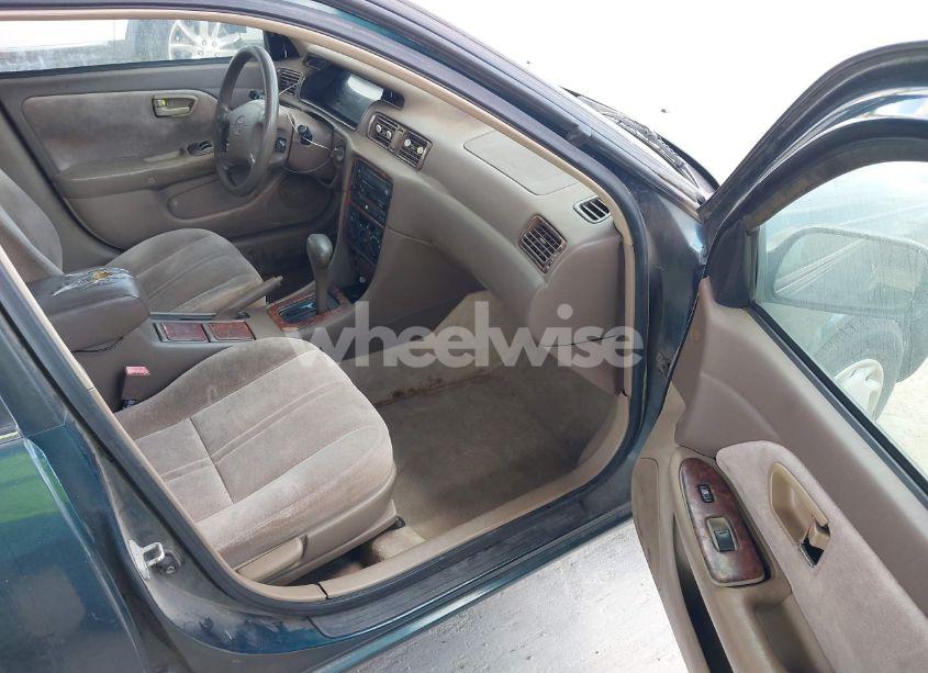 Photo 5 of 1998 Toyota Camry CE/LE/XLE (VIN 4T1BG22K2WU296053)