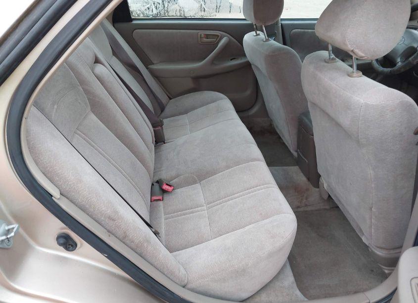 Photo 8 of 1999 Toyota Camry LE (VIN 4T1BG22K2XU872256)