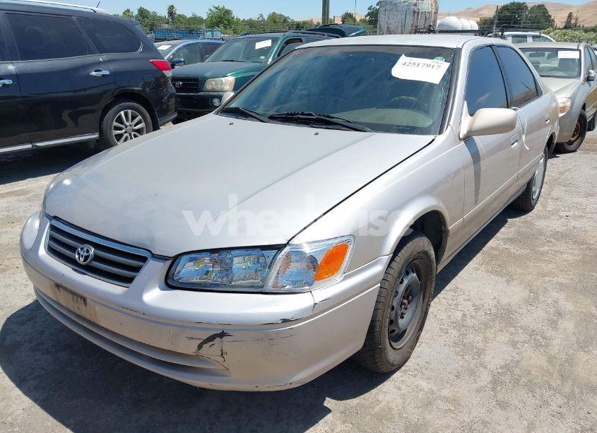 Photo 6 of 2000 Toyota Camry CE (VIN 4T1BG22K2YU924681)