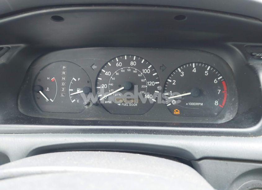 Photo 7 of 2000 Toyota Camry CE (VIN 4T1BG22K2YU958121)