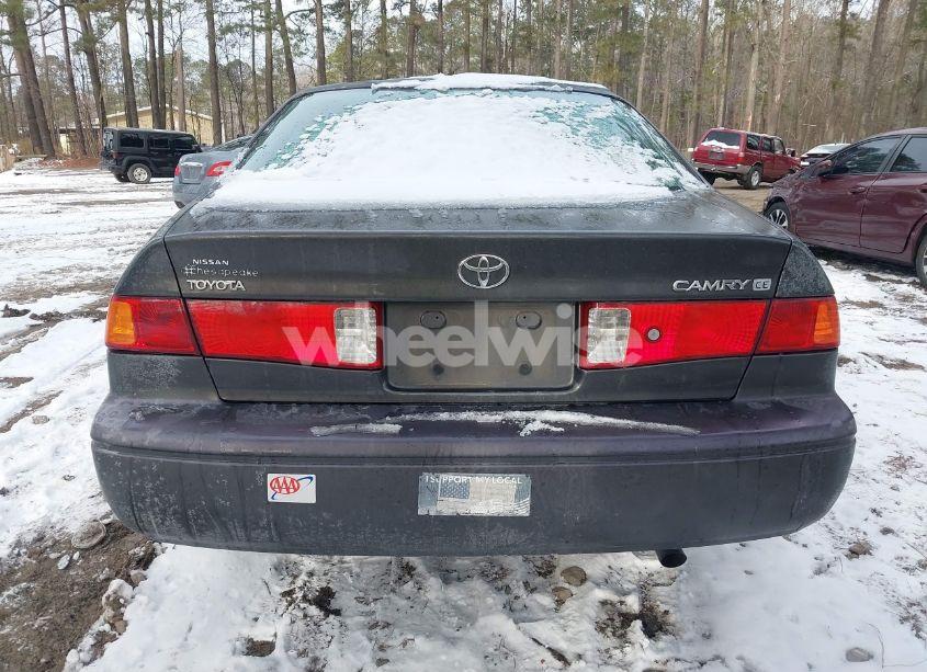 Photo 16 of 2000 Toyota Camry CE (VIN 4T1BG22K2YU986601)