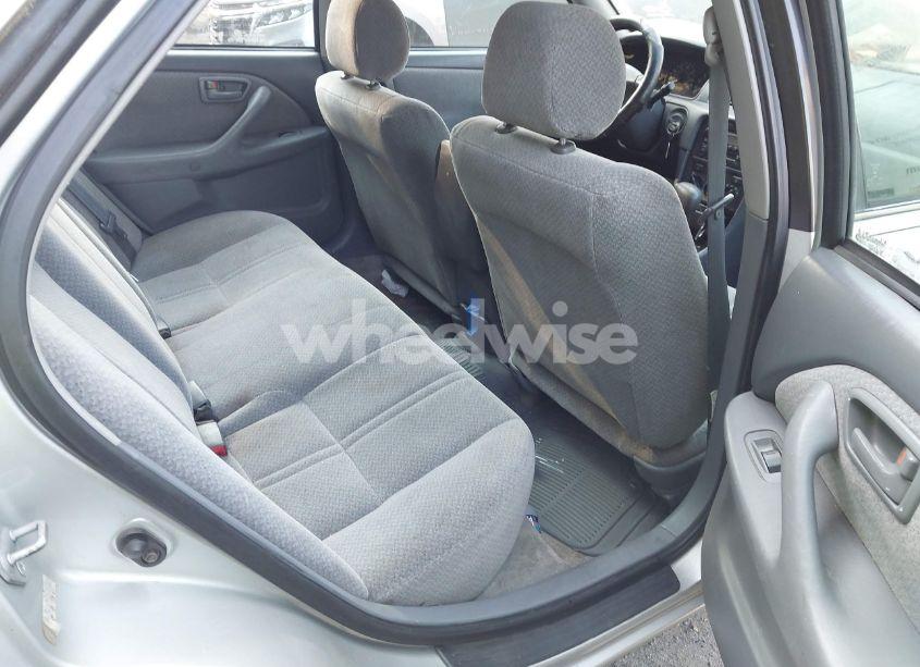 Photo 8 of 2001 Toyota Camry LE (VIN 4T1BG22K31U807956)