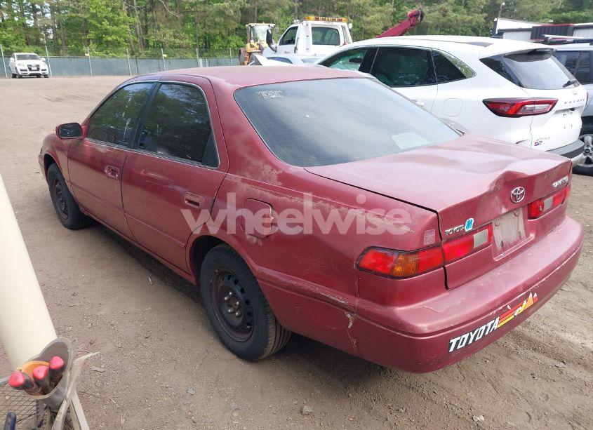 Photo 3 of 1997 Toyota Camry LE (VIN 4T1BG22K3VU090917)