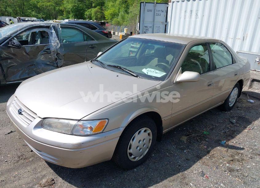 Photo 2 of 1997 Toyota Camry LE (VIN 4T1BG22K3VU808174)