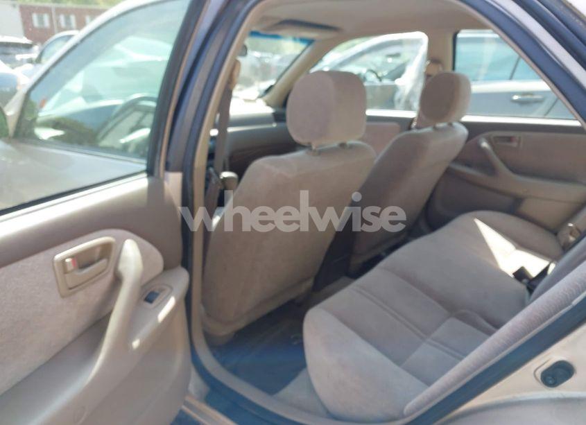 Photo 8 of 1997 Toyota Camry LE (VIN 4T1BG22K3VU808174)