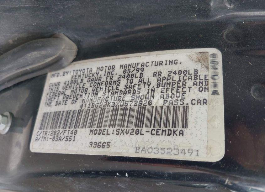 Photo 9 of 1999 Toyota Camry CE (VIN 4T1BG22K3XU573620)