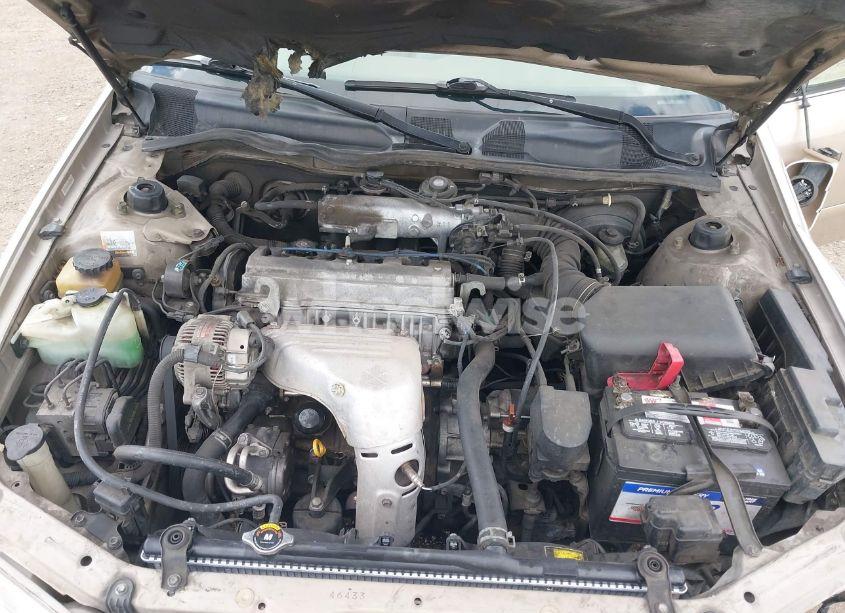 Photo 10 of 2000 Toyota Camry LE (VIN 4T1BG22K3YU628147)