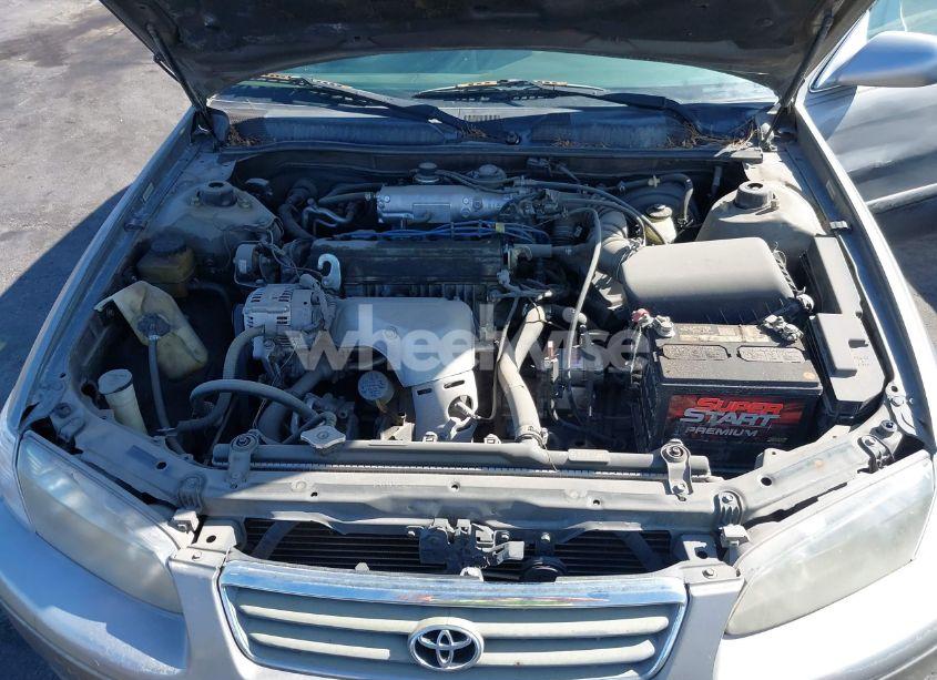 Photo 10 of 2000 Toyota Camry CE (VIN 4T1BG22K3YU643229)
