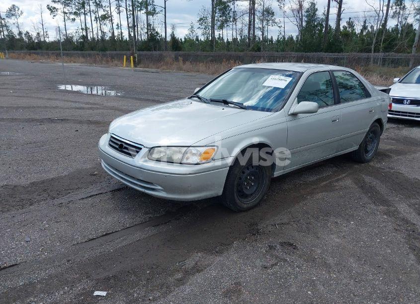 Photo 2 of 2000 Toyota Camry LE (VIN 4T1BG22K3YU671094)