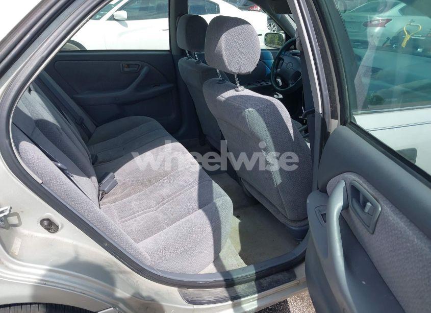 Photo 8 of 2000 Toyota Camry LE (VIN 4T1BG22K3YU671094)