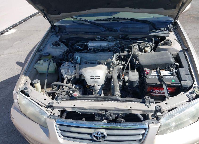 Photo 10 of 2000 Toyota Camry CE/LE/XLE (VIN 4T1BG22K3YU732928)
