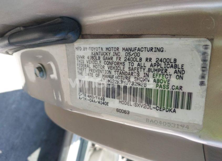 Photo 9 of 2000 Toyota Camry CE/LE/XLE (VIN 4T1BG22K3YU732928)