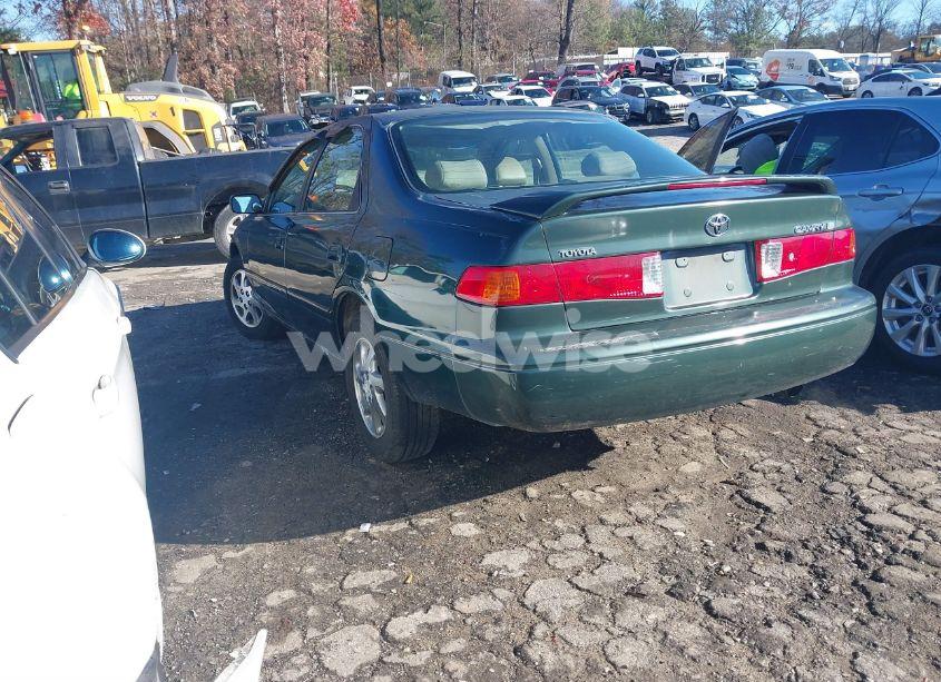 Photo 3 of 2000 Toyota Camry LE (VIN 4T1BG22K3YU958192)