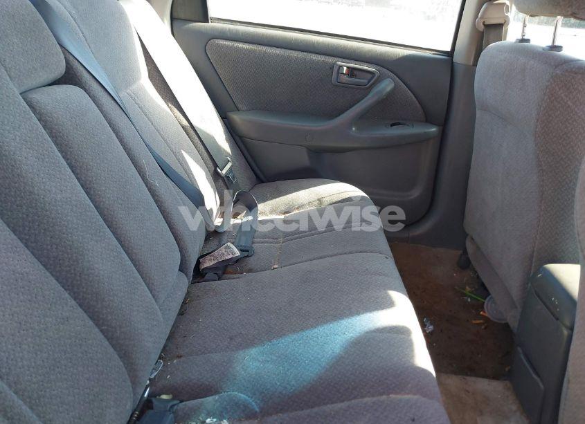 Photo 8 of 2000 Toyota Camry LE (VIN 4T1BG22K3YU960735)