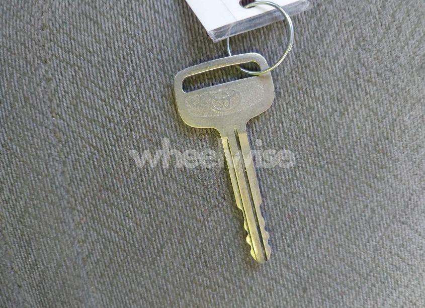 Photo 11 of 2001 Toyota Camry CE (VIN 4T1BG22K41U031448)