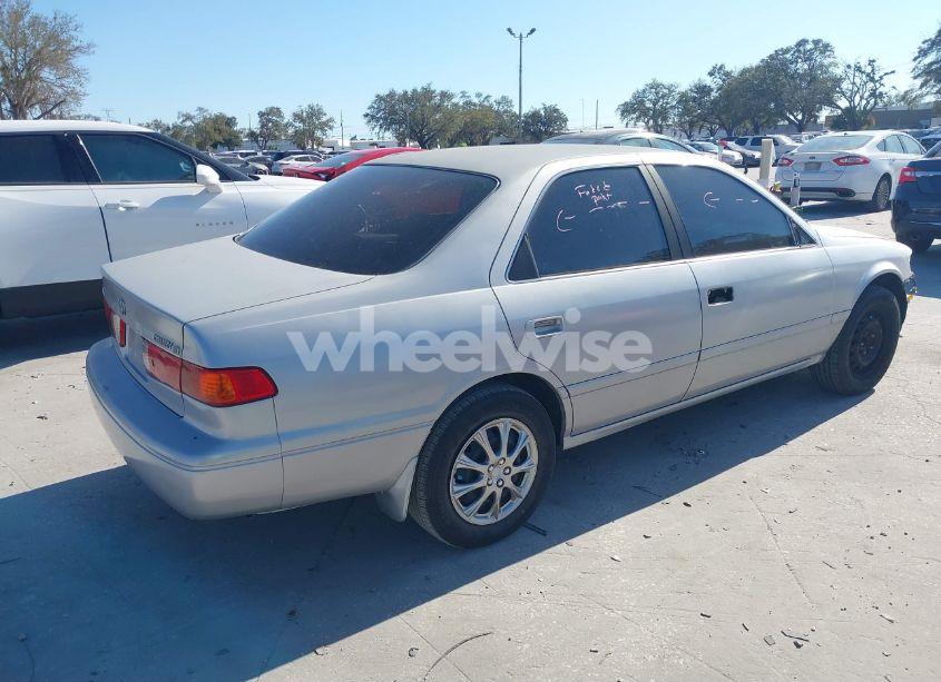 Photo 4 of 2001 Toyota Camry CE (VIN 4T1BG22K41U031448)