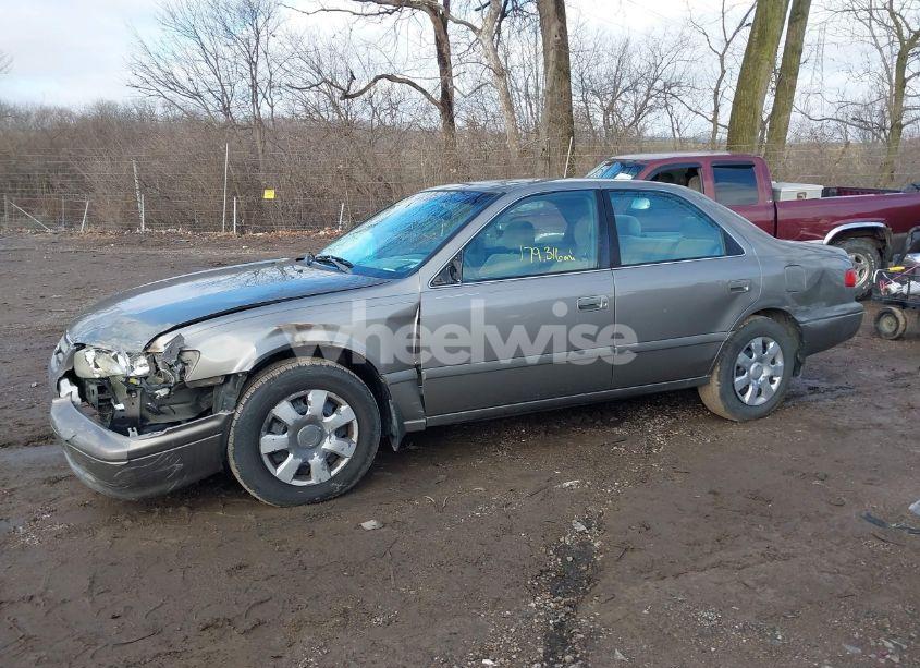 Photo 15 of 2001 Toyota Camry CE (VIN 4T1BG22K41U068113)