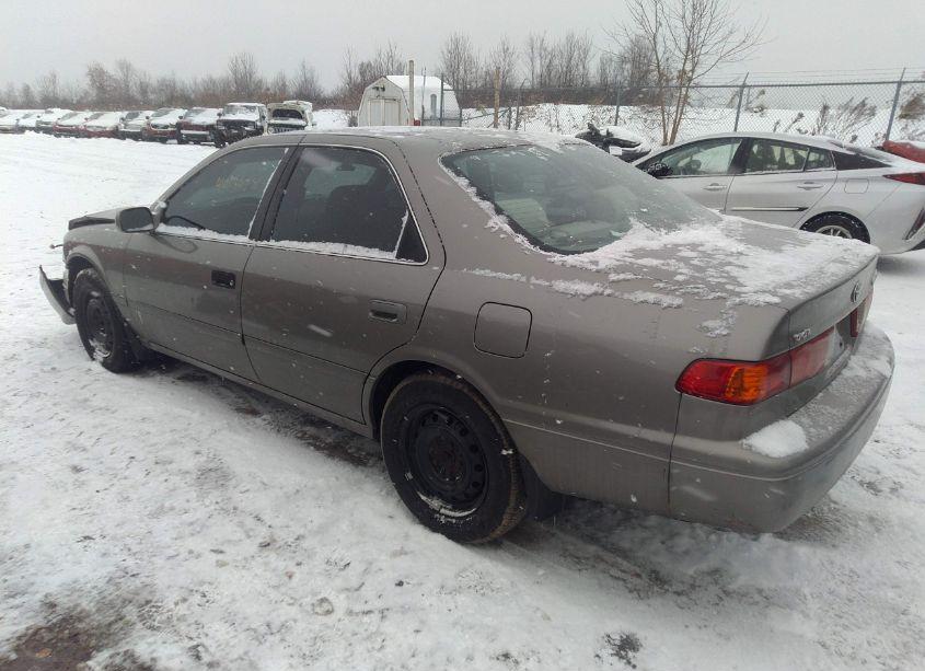 Photo 3 of 2001 Toyota Camry CE (VIN 4T1BG22K41U102163)