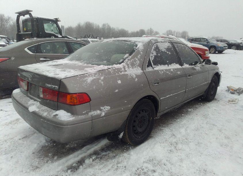 Photo 4 of 2001 Toyota Camry CE (VIN 4T1BG22K41U102163)