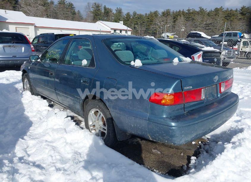 Photo 3 of 2001 Toyota Camry LE (VIN 4T1BG22K41U782209)
