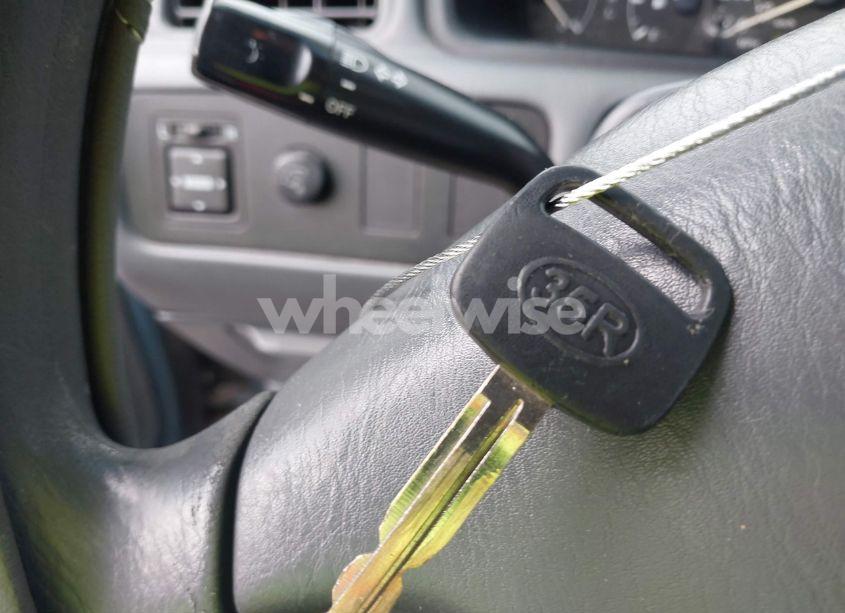 Photo 11 of 2001 Toyota Camry LE (VIN 4T1BG22K41U807836)