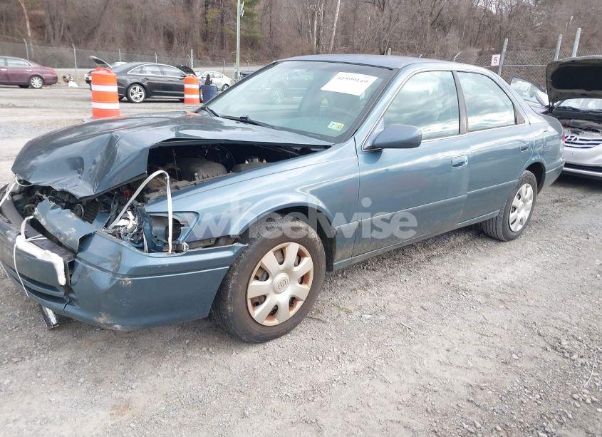 Photo 2 of 2001 Toyota Camry LE (VIN 4T1BG22K41U807836)