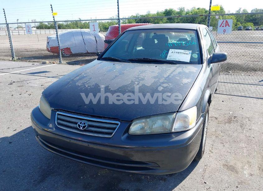 Photo 6 of 2001 Toyota Camry CE (VIN 4T1BG22K41U847575)