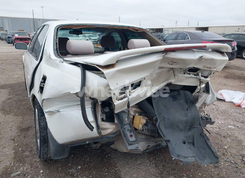 Photo 6 of 1997 Toyota Camry LE (VIN 4T1BG22K4VU073477)