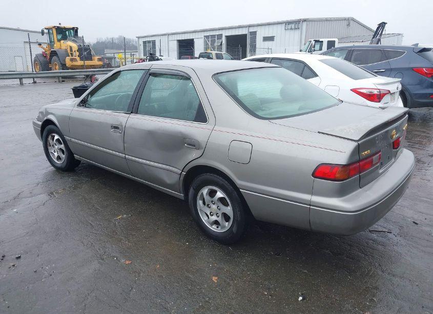 Photo 3 of 1997 Toyota Camry LE (VIN 4T1BG22K4VU133936)