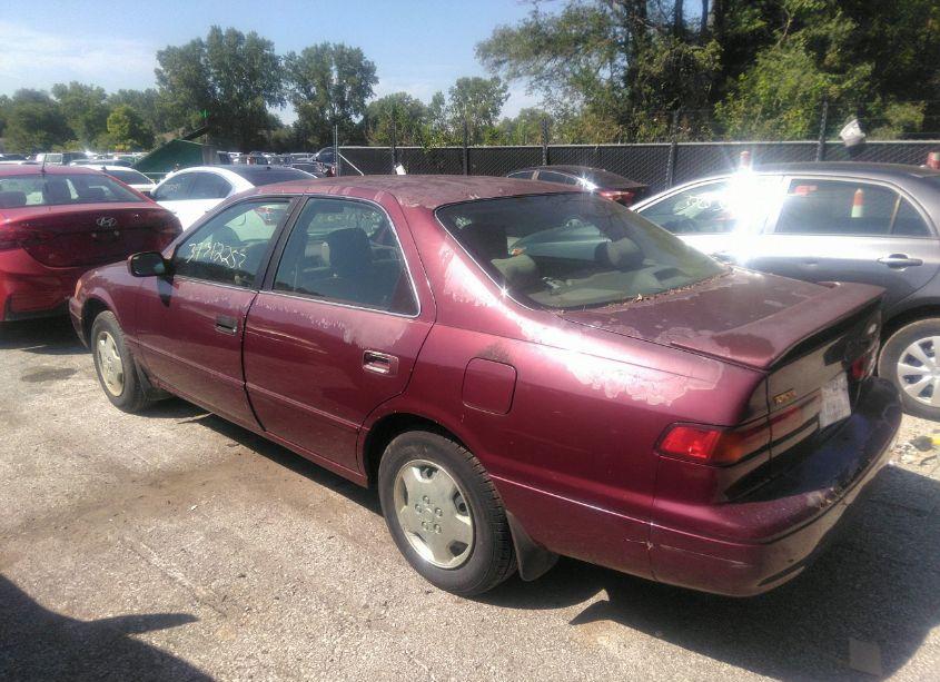 Photo 3 of 1998 Toyota Camry LE (VIN 4T1BG22K4WU245394)