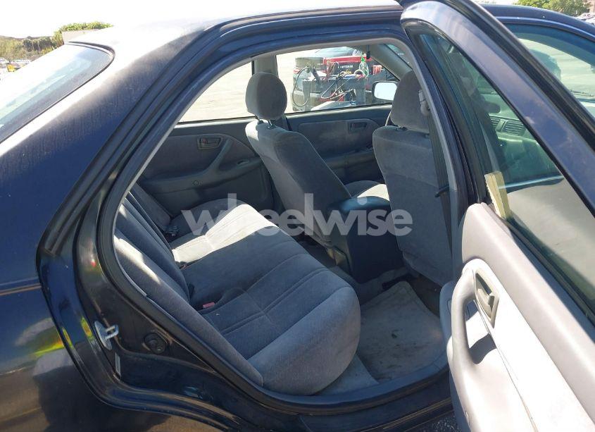 Photo 8 of 1998 Toyota Camry LE (VIN 4T1BG22K4WU334642)