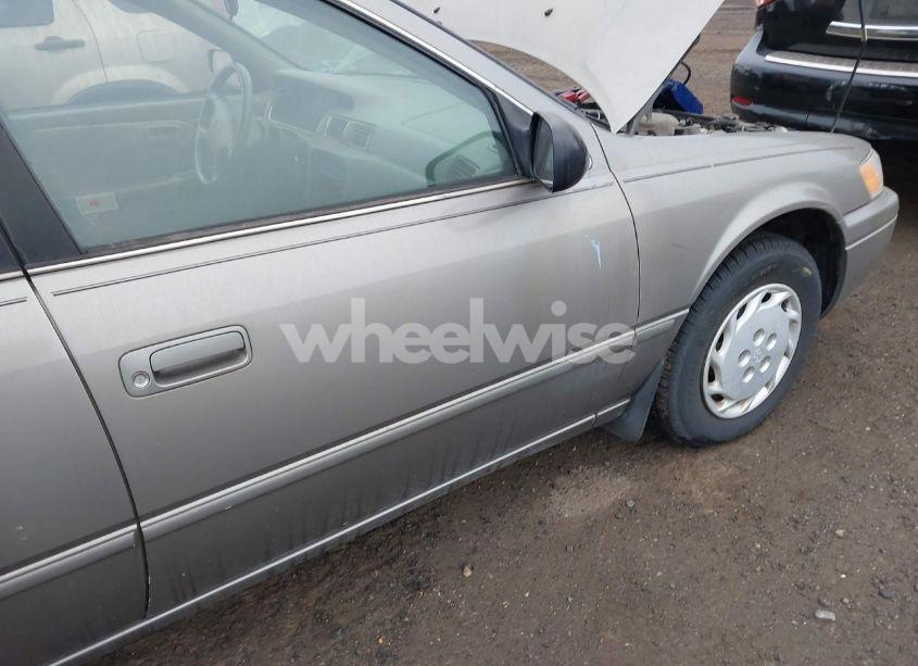 Photo 14 of 1998 Toyota Camry LE (VIN 4T1BG22K4WU378673)