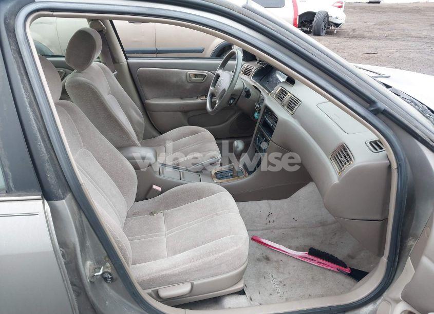 Photo 5 of 1998 Toyota Camry LE (VIN 4T1BG22K4WU378673)