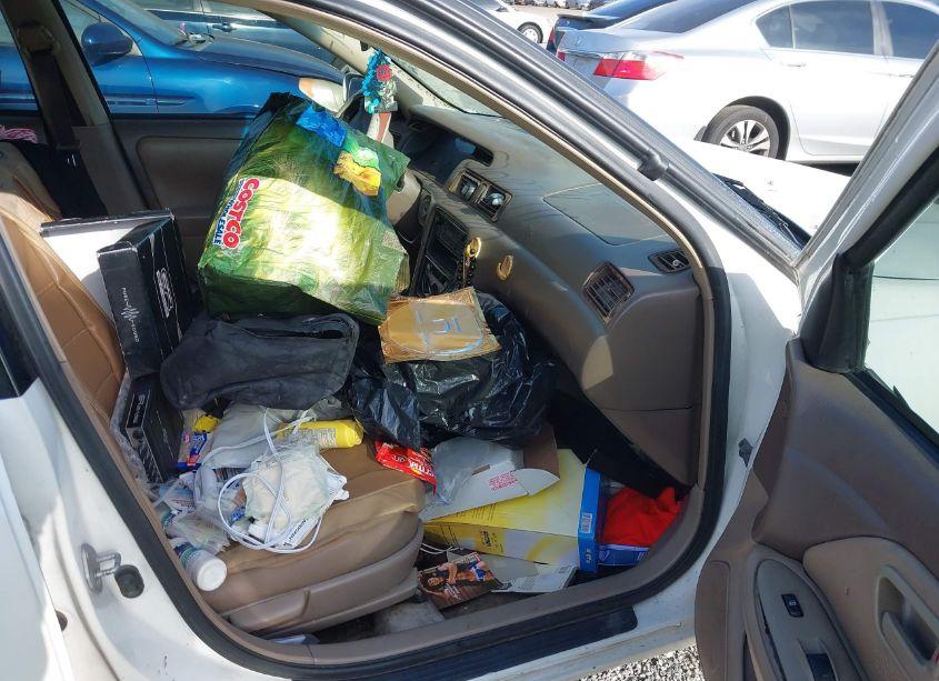 Photo 5 of 1998 Toyota Camry LE (VIN 4T1BG22K4WU840021)