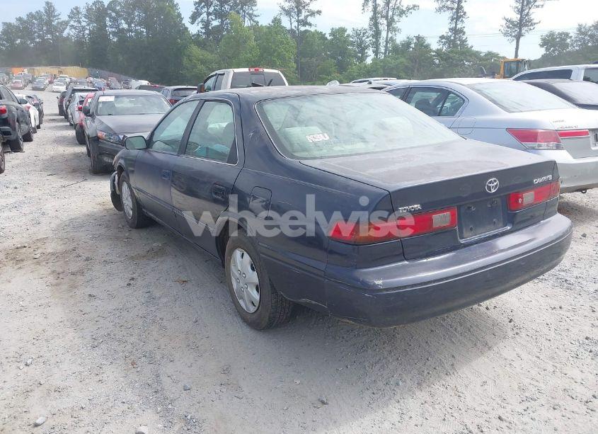 Photo 3 of 1999 Toyota Camry CE/LE/XLE (VIN 4T1BG22K4XU578728)