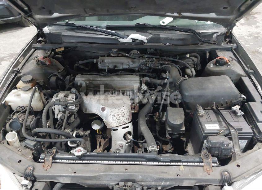 Photo 10 of 1999 Toyota Camry LE (VIN 4T1BG22K4XU582391)