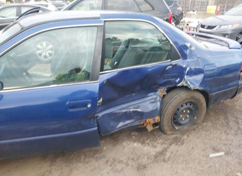 Photo 6 of 1999 Toyota Camry LE (VIN 4T1BG22K4XU891858)