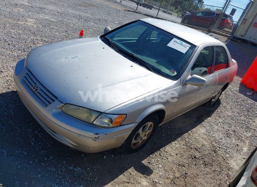 Photo 2 of 1999 Toyota Camry LE (VIN 4T1BG22K4XU893707)