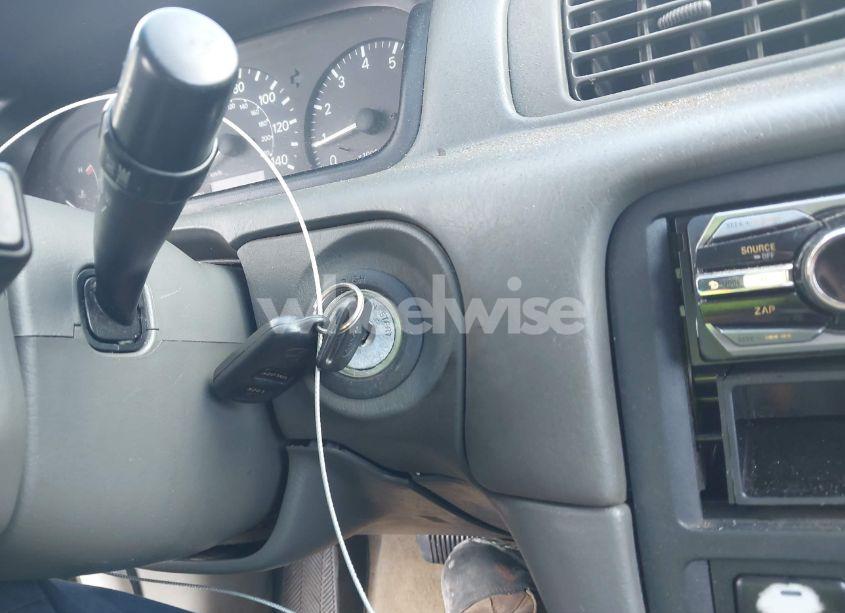 Photo 11 of 2000 Toyota Camry LE (VIN 4T1BG22K4YU705284)