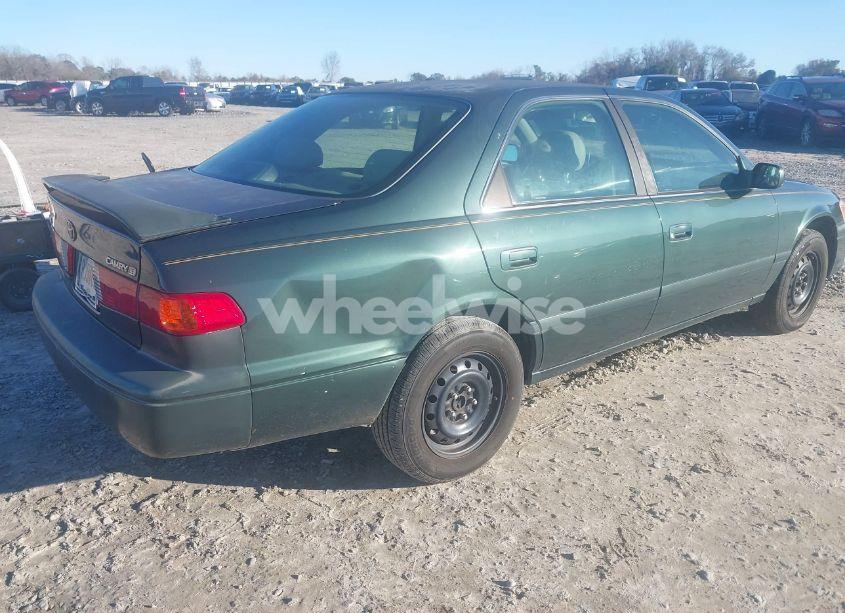 Photo 4 of 2000 Toyota Camry LE (VIN 4T1BG22K4YU741363)