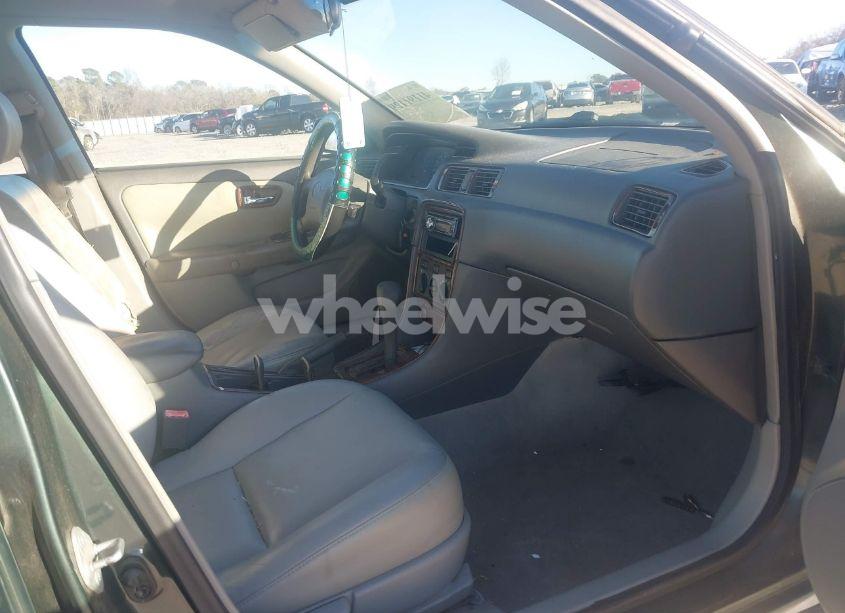 Photo 5 of 2000 Toyota Camry LE (VIN 4T1BG22K4YU741363)